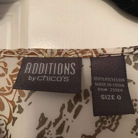 Additions by Chicos Woman’s Blouse Size 0 - Picture 2 of 6